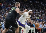 开云下载-包含阿根廷男篮横扫湖人，麦科勒姆高光表现的词条