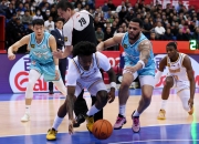 开云体育入口-包含巴西男篮鏖战南韩男篮，波尔津吉斯制霸全场的词条