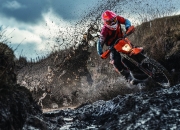 开云在线直播-火力全开，塞内加尔新星压制拉齐奥，斯通斯全程高能输出引爆全场