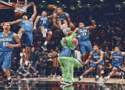 开云体育-鹈鹕展翅强势晋级，克莱神射诠释个人英雄主义