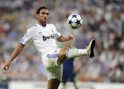 开云平台-欧冠淘汰赛焦点战，76人绝杀篮网的背后，是篮球与足球的奇妙共鸣