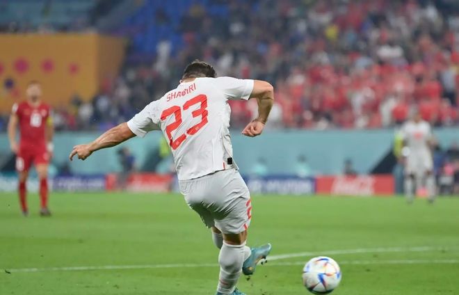 塞尔维亚队员因黄牌接受警告