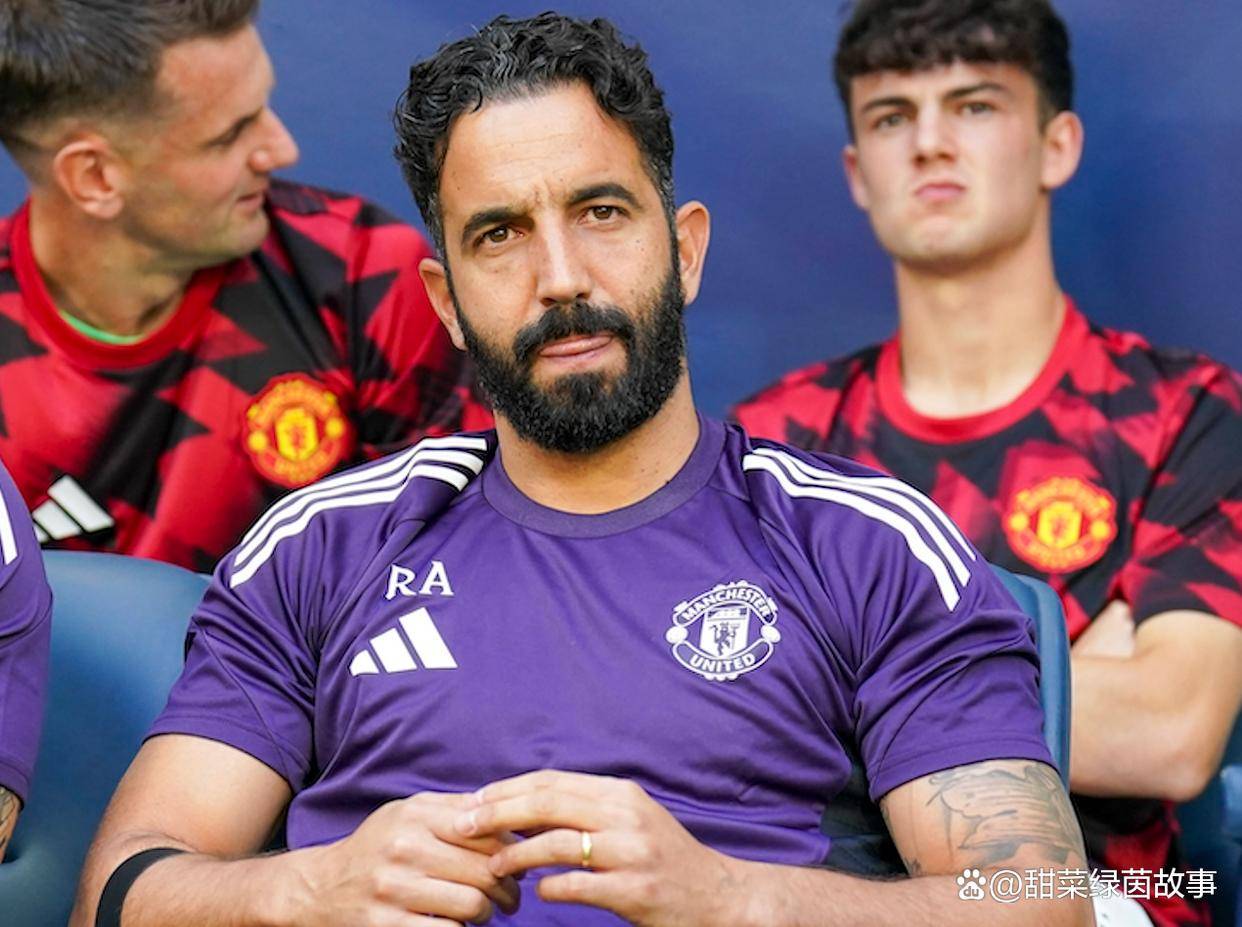 创天价转会！曼联签下超级球星的简单介绍