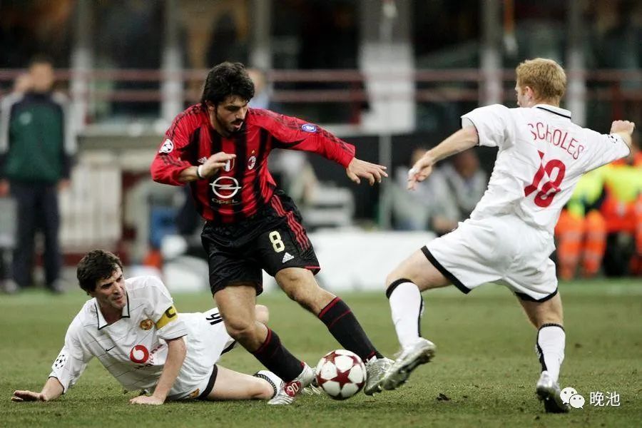 曼联主场击败AC米兰,成功晋级欧冠半决 曼联主场击败AC米兰,成功晋级欧冠半决