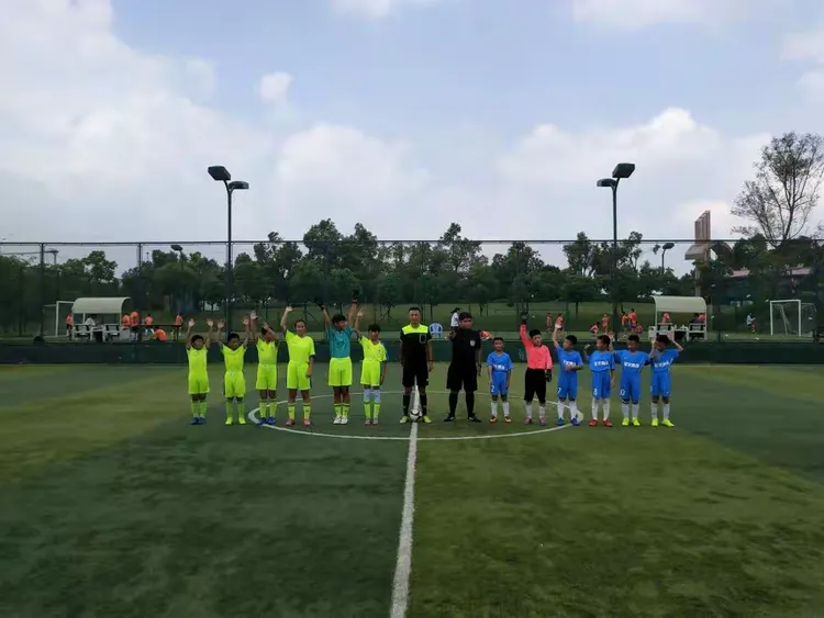 火焰燎原！国际足球比赛开启新篇章的简单介绍