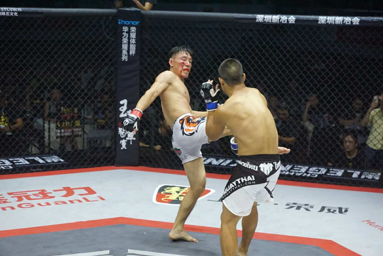 包含多赫柳：意外失利激起全队斗志，全力迎战下一战的词条