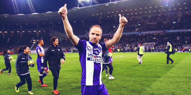 特鲁瓦队在对阵索肖的比赛中全取三分