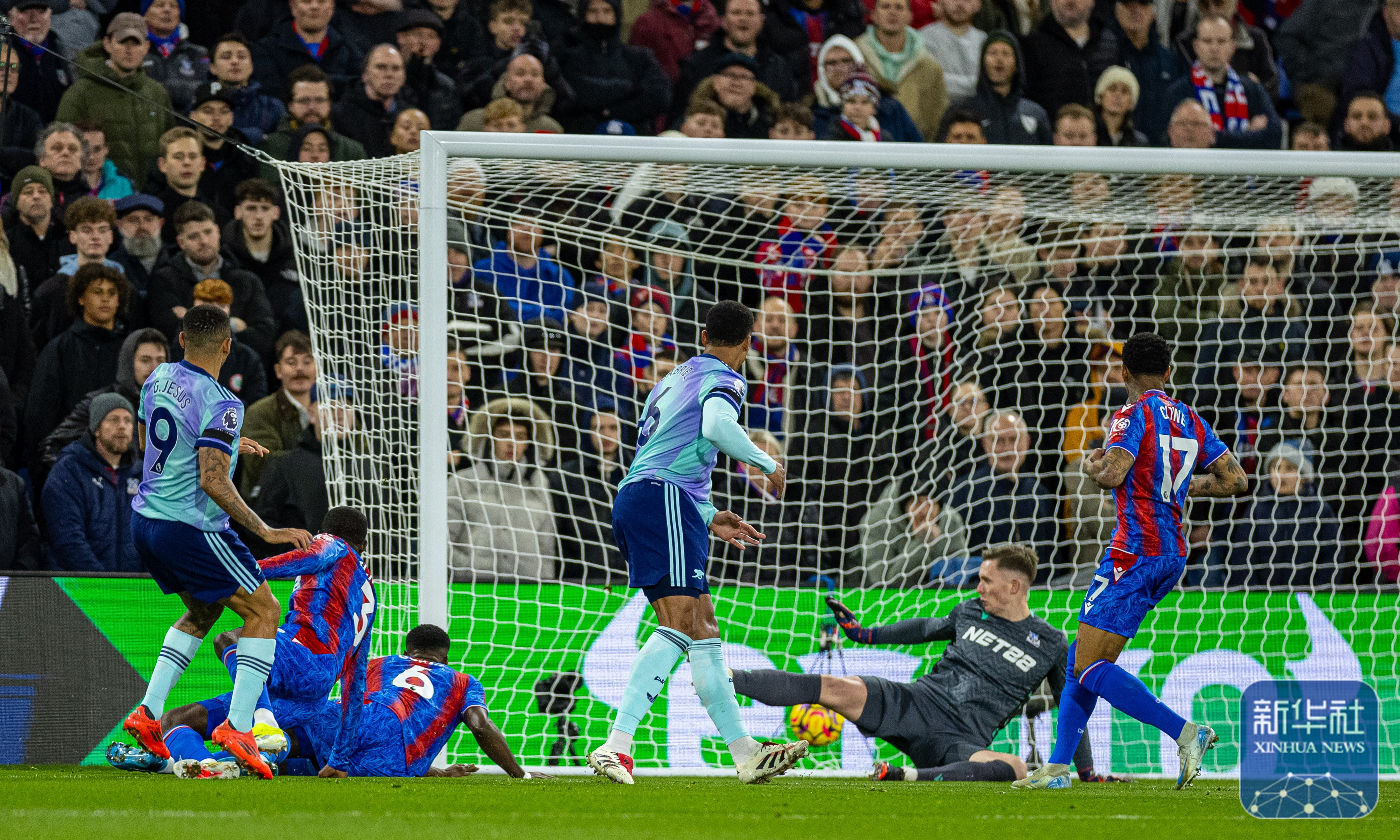 阿森纳联赛首胜，稳固英超中游席位