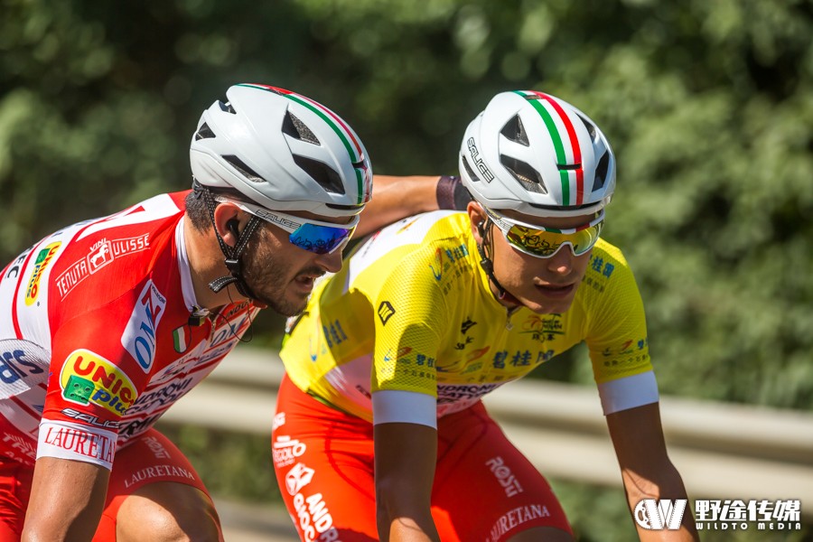 越南球队突围成功，创造历史佳绩