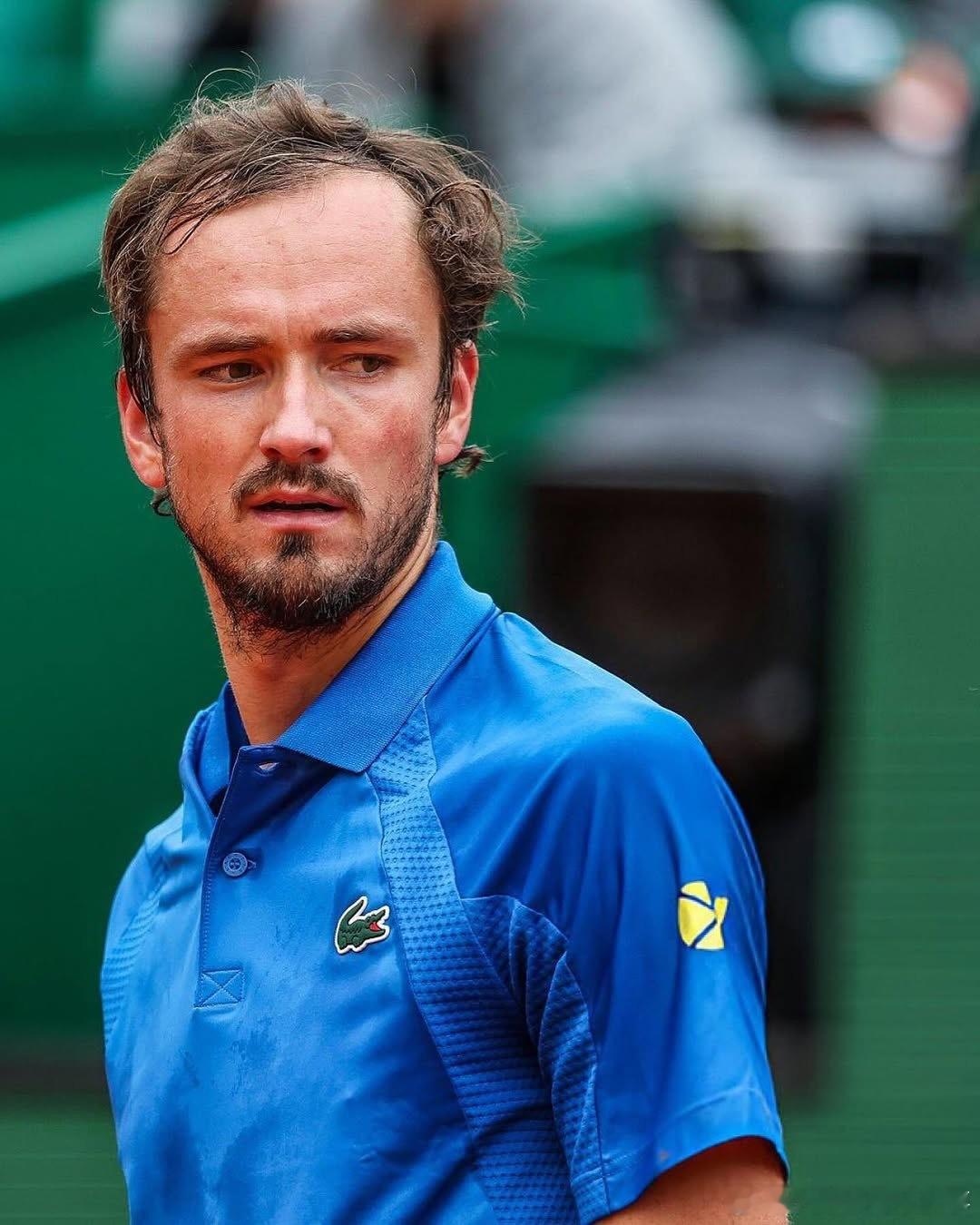 蒙特卡洛大师赛横扫戴维斯杯,梅德韦杰夫关键制胜的简单介绍 蒙特卡洛大师赛横扫戴维斯杯,梅德韦杰夫关键制胜的简单介绍