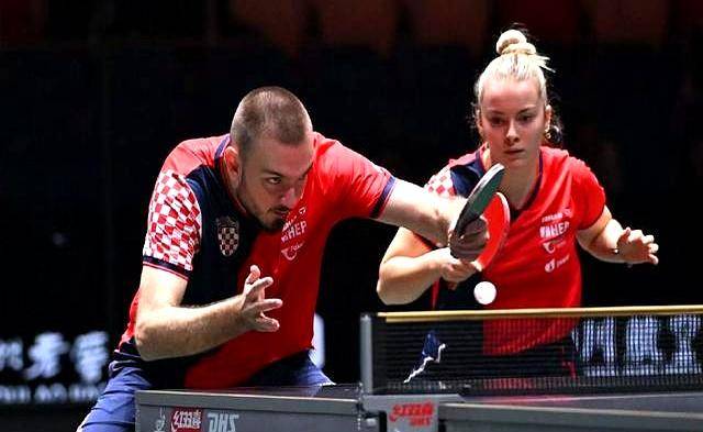 韩国队轻取法国队，王皓扛起全队