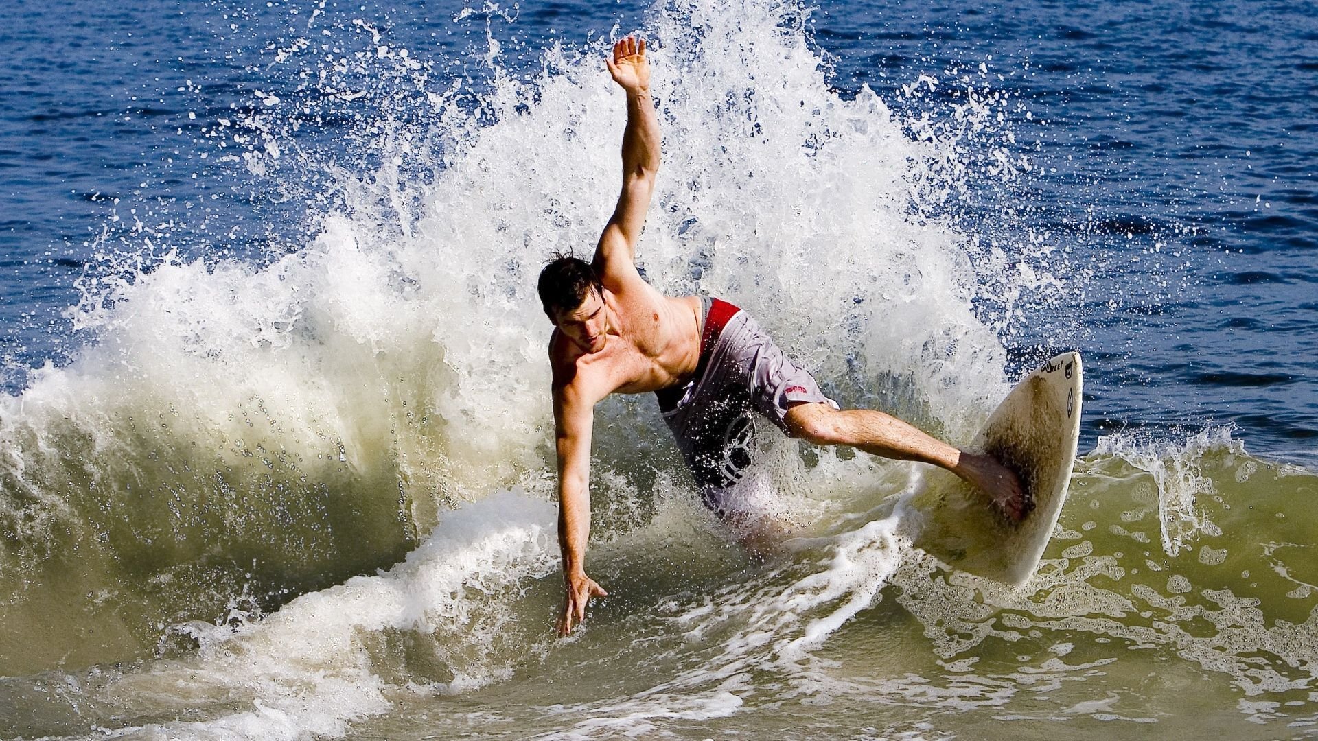 独行侠强势拿下骑士，拉文在NBA总决赛接管比赛，一个改写历史的夜晚